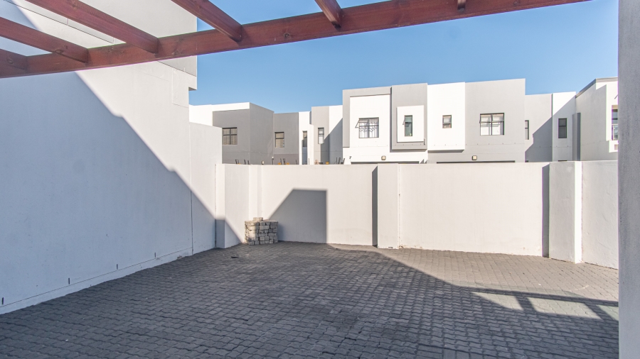 4 Bedroom Property for Sale in Sandown Western Cape